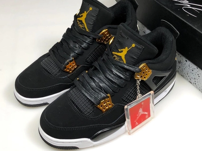 One Kick Jordan Royalty Air Black 4 Metallic Gold-White 308497-032 0814